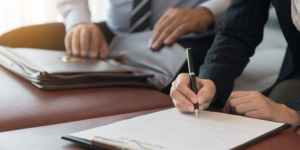 Reforma Tributária: contratos