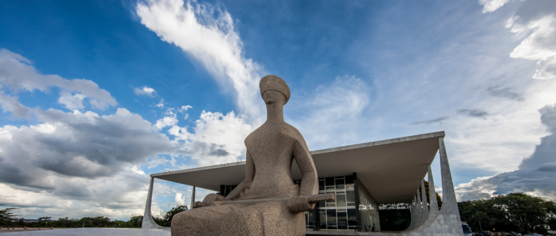 É indevida cobrança de IPVA de credores fiduciários